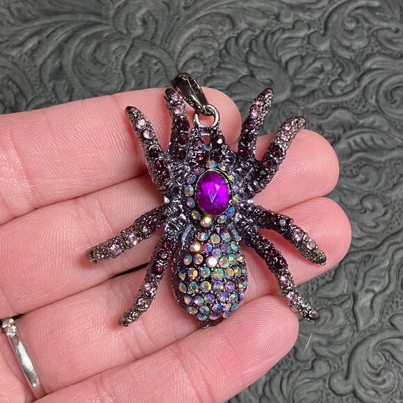 Blingy AB and Purple Rhinestone Tarantula Spider Pendant Ornament Halloween Jewe - Picture 6 of 6
